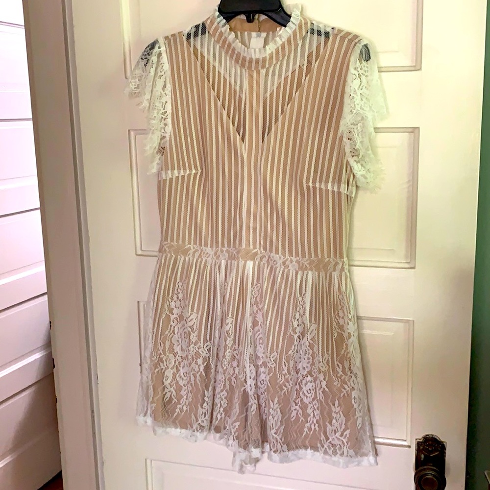 Infinity Raine lace romper size M
